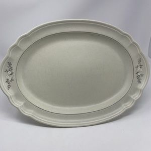 Vintage Pfaltzgraff Platter 14.5 Inch Heirloom (Retired Pattern) floral plate